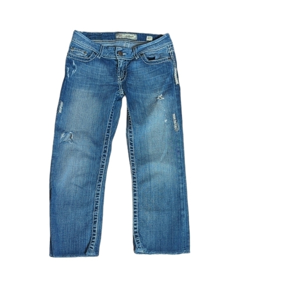 BKE Buckle Sabrina Cropped denim distressed Jeans Sz 27   Embroidery on pockets - Picture 7 of 8